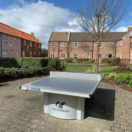 Prospect At The Bay Filey, Sleeps 4, 2 Dogs Welcome For Free Too