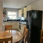 Prospect Cottage, The Bay, Balcony, 2 Bedrooms, Patio, Parking Nearby, 2 Dogs Welcome Filey